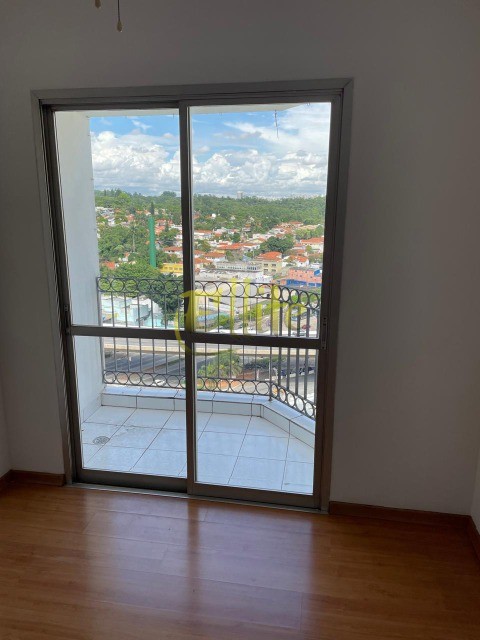 Apartamento para alugar com 2 quartos, 63m² - Foto 2