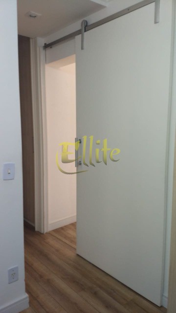 Apartamento à venda com 2 quartos, 83m² - Foto 15