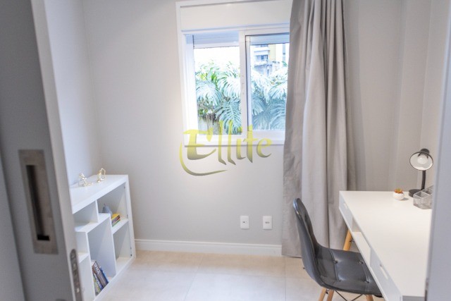 Apartamento à venda com 2 quartos, 56m² - Foto 35