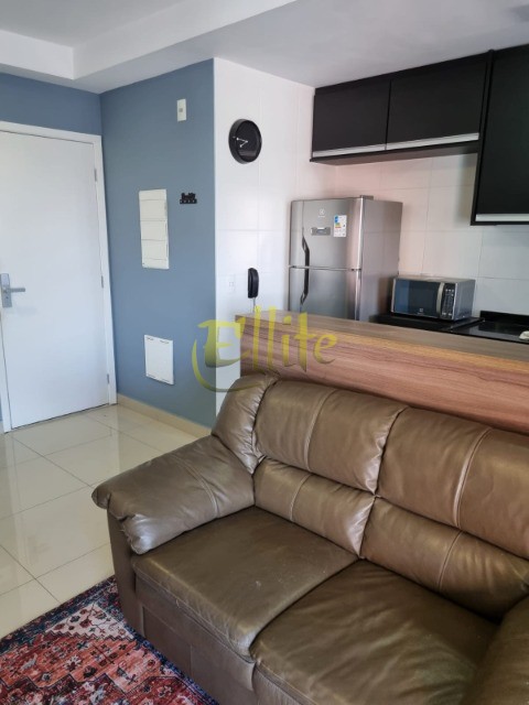 Apartamento para alugar com 1 quarto, 45m² - Foto 4