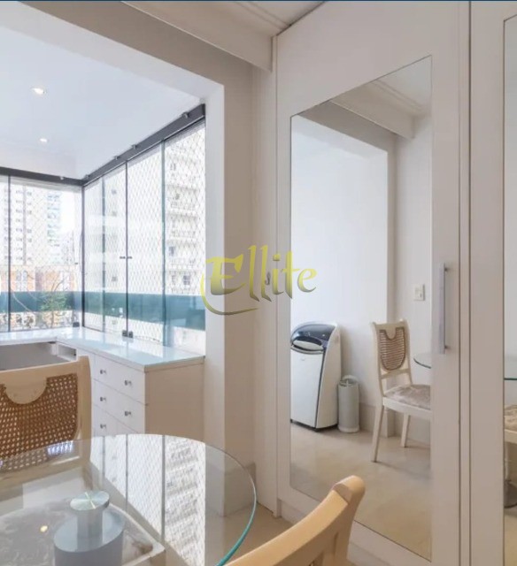 Apartamento para alugar com 4 quartos, 147m² - Foto 36