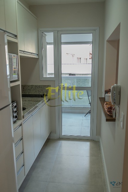 Apartamento à venda com 2 quartos, 56m² - Foto 7