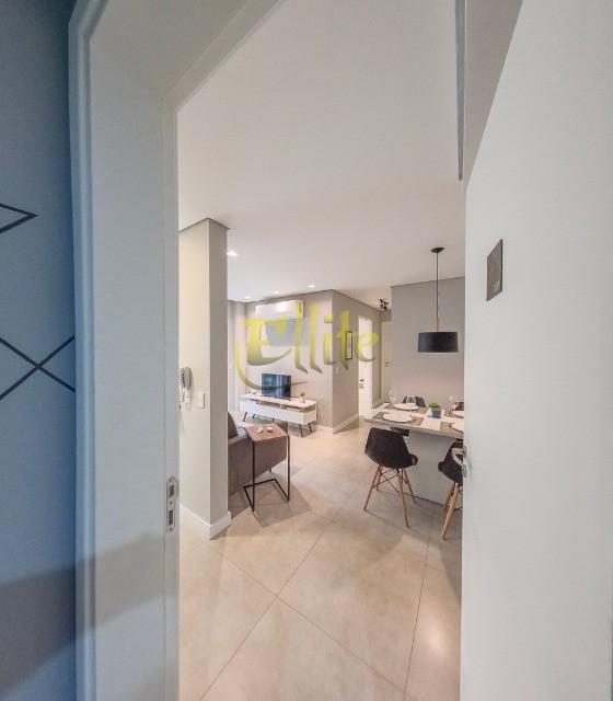 Apartamento à venda com 2 quartos, 56m² - Foto 22