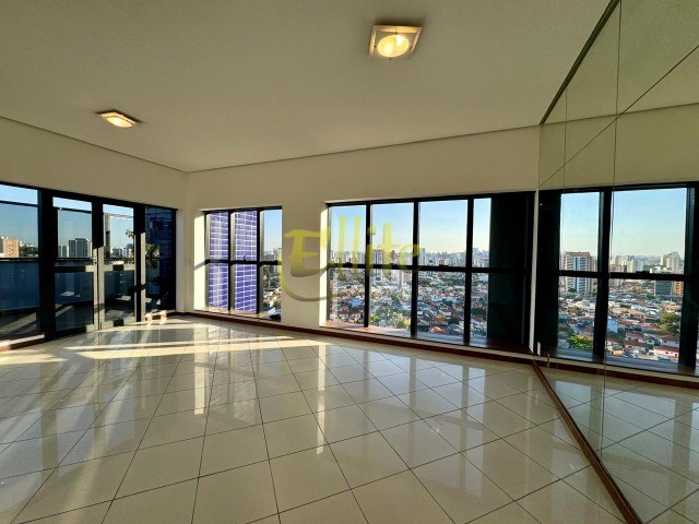 Apartamento para alugar com 2 quartos, 149m² - Foto 2