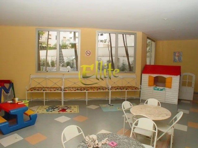 Apartamento à venda com 1 quarto, 57m² - Foto 15