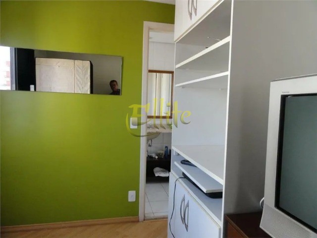 Apartamento para alugar com 2 quartos, 60m² - Foto 14