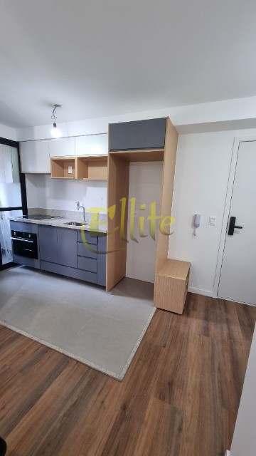 Apartamento para alugar com 2 quartos, 39m² - Foto 3