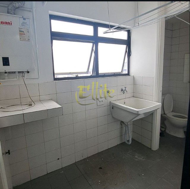 Apartamento para alugar com 3 quartos, 98m² - Foto 4