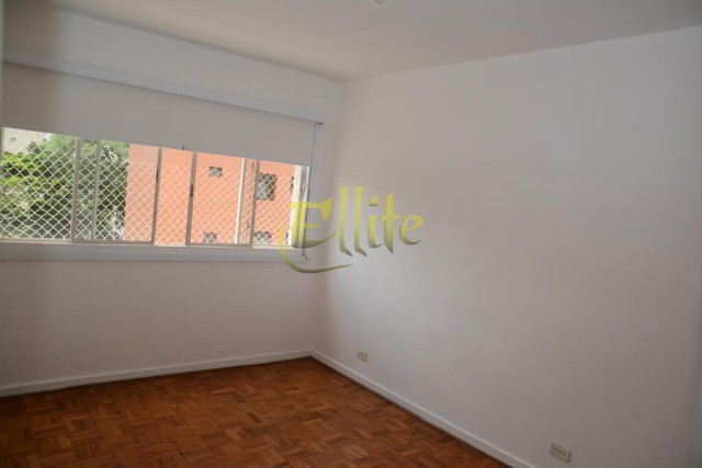 Apartamento para alugar com 2 quartos, 72m² - Foto 8