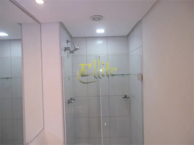 Apartamento para alugar com 1 quarto, 51m² - Foto 15