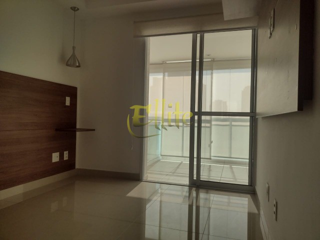 Apartamento para alugar com 1 quarto, 52m² - Foto 11