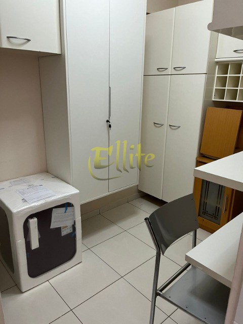 Apartamento para alugar com 3 quartos, 156m² - Foto 10