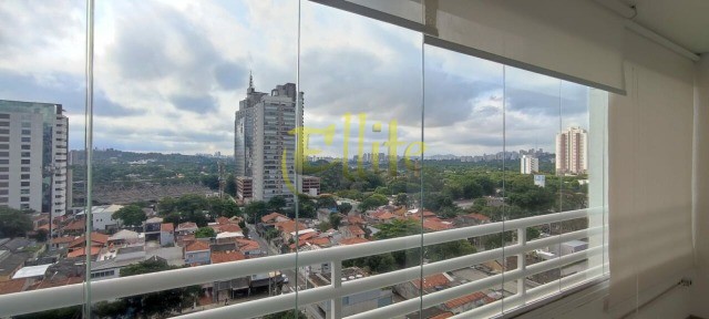 Apartamento para alugar com 2 quartos, 70m² - Foto 4