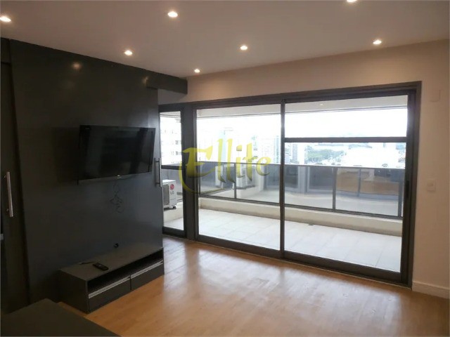 Apartamento para alugar com 1 quarto, 51m² - Foto 2