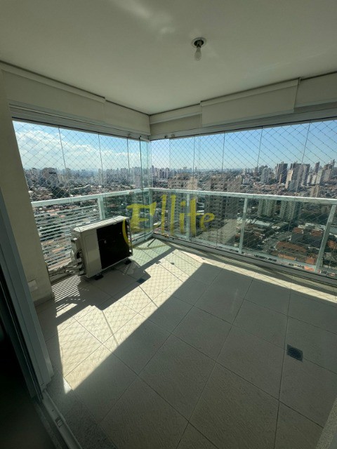 Apartamento para alugar com 2 quartos, 73m² - Foto 4