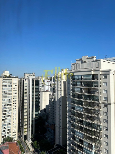 Apartamento para alugar com 2 quartos, 80m² - Foto 17