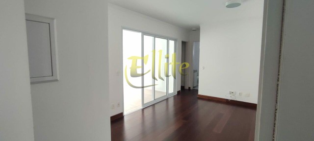 Apartamento para alugar com 2 quartos, 70m² - Foto 6