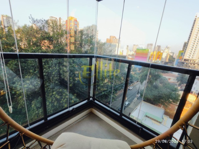 Apartamento para alugar com 2 quartos, 68m² - Foto 44