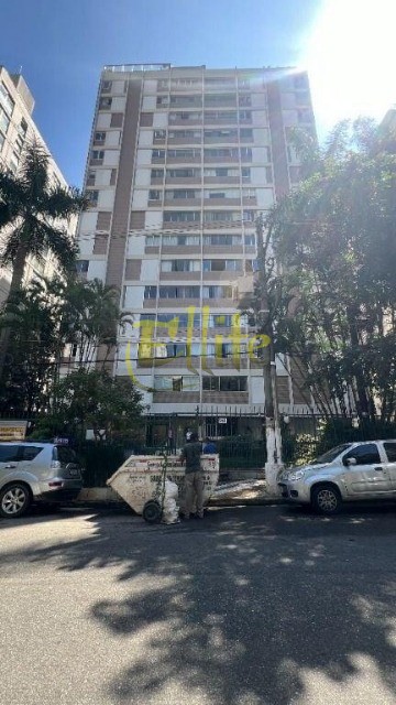 Apartamento para alugar com 3 quartos, 156m² - Foto 24