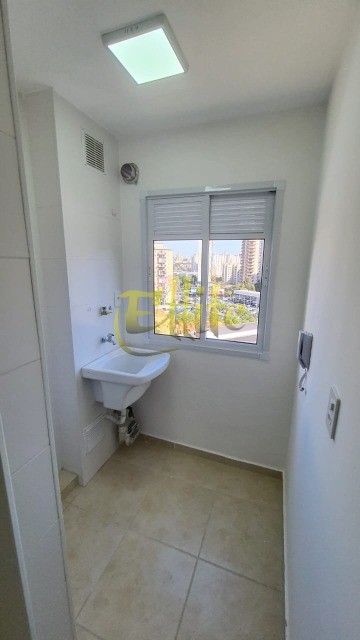 Apartamento para alugar com 2 quartos, 44m² - Foto 7