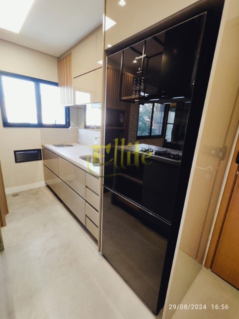 Apartamento para alugar com 2 quartos, 68m² - Foto 24