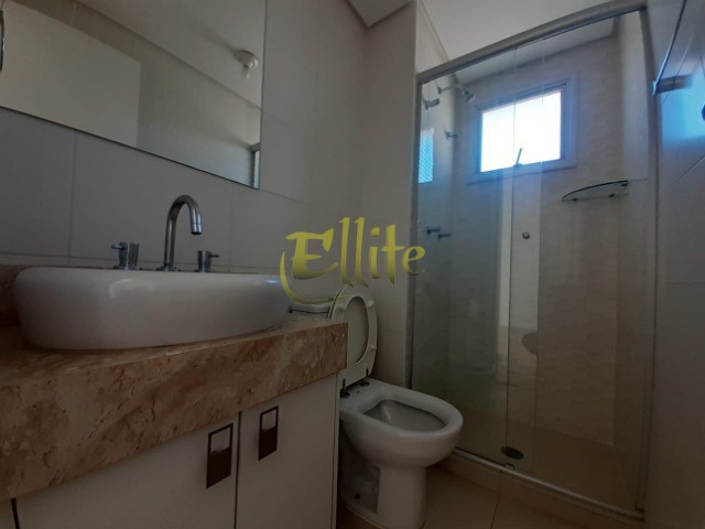 Apartamento para alugar com 2 quartos, 67m² - Foto 13