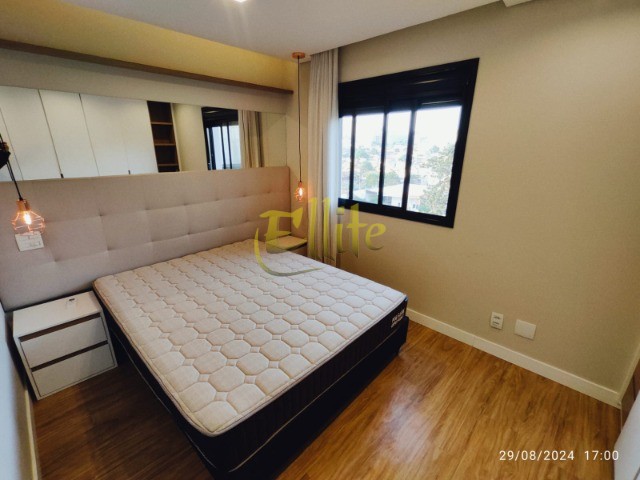 Apartamento para alugar com 2 quartos, 68m² - Foto 33