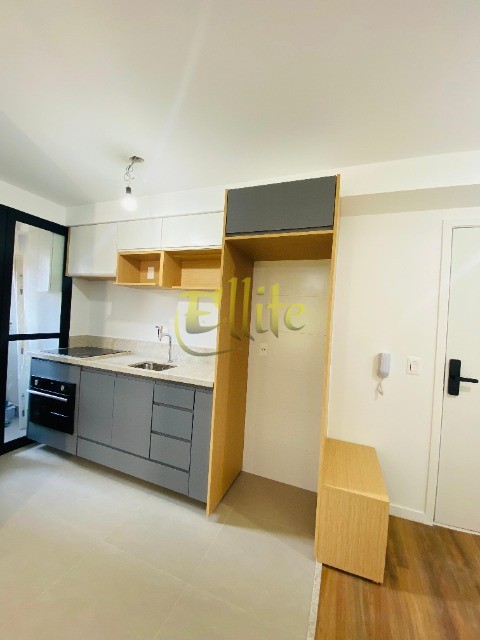 Apartamento para alugar com 2 quartos, 39m² - Foto 2