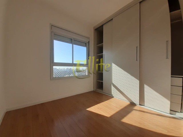 Apartamento para alugar com 2 quartos, 67m² - Foto 10