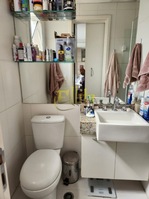 Apartamento para alugar com 2 quartos, 58m² - Foto 4