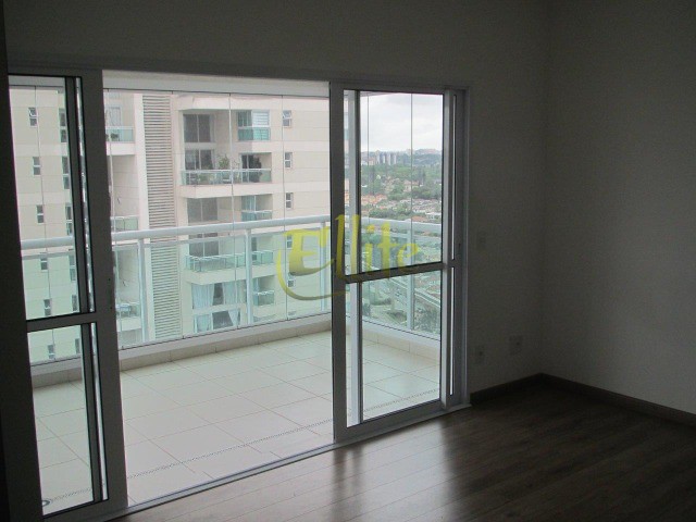 Apartamento para alugar com 1 quarto, 69m² - Foto 2