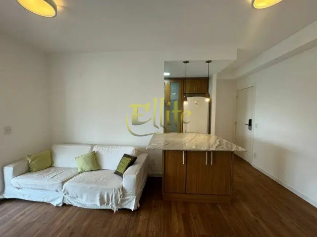 Apartamento para alugar com 2 quartos, 72m² - Foto 3