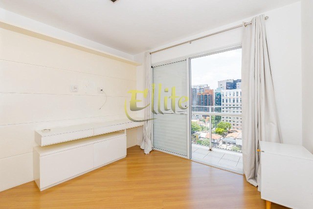 Apartamento à venda com 2 quartos, 66m² - Foto 13