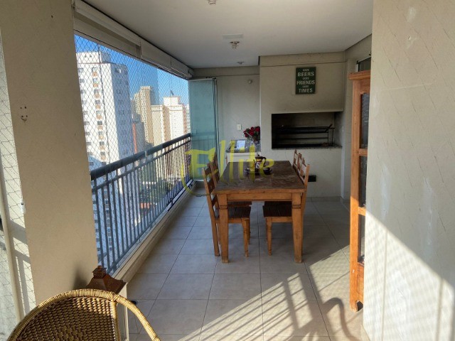 Apartamento à venda com 3 quartos, 130m² - Foto 12