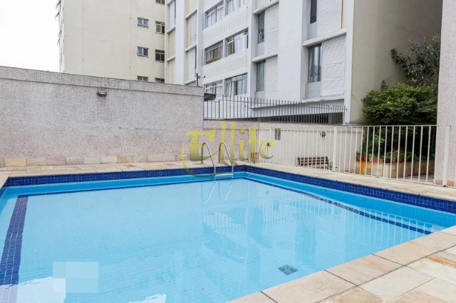 Apartamento para alugar com 2 quartos, 68m² - Foto 13