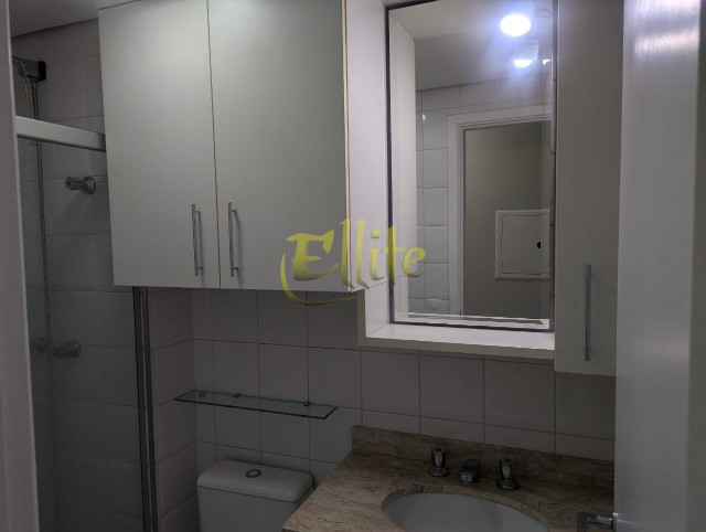 Apartamento para alugar com 2 quartos, 65m² - Foto 46