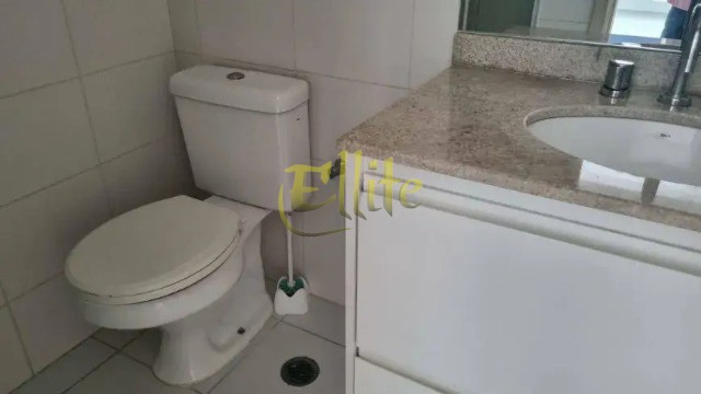 Apartamento para alugar com 1 quarto, 40m² - Foto 11