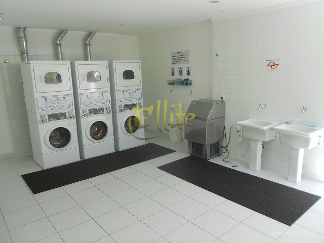 Apartamento para alugar com 1 quarto, 40m² - Foto 18