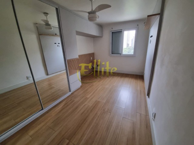 Apartamento para alugar com 3 quartos, 117m² - Foto 9