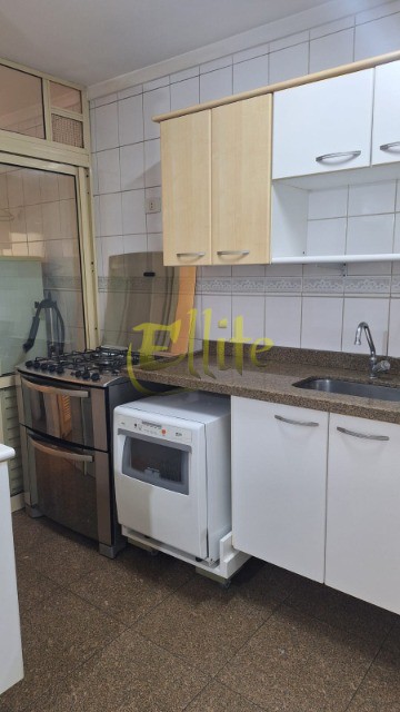 Apartamento para alugar com 2 quartos, 98m² - Foto 11