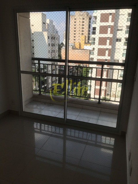 Apartamento à venda com 1 quarto, 38m² - Foto 2