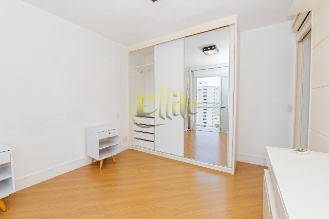 Apartamento à venda com 2 quartos, 66m² - Foto 17