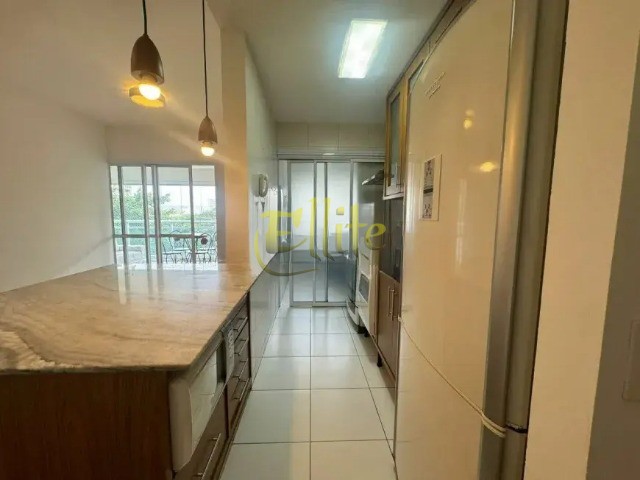 Apartamento para alugar com 2 quartos, 72m² - Foto 4