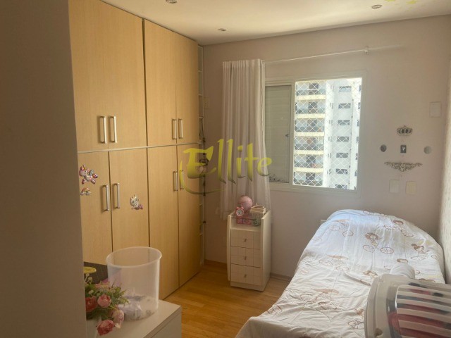 Apartamento à venda com 3 quartos, 130m² - Foto 23