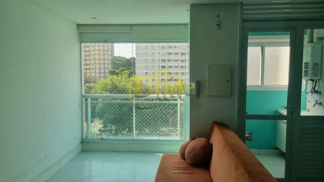 Apartamento para alugar com 1 quarto, 40m² - Foto 3