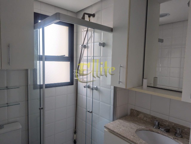 Apartamento para alugar com 2 quartos, 65m² - Foto 44