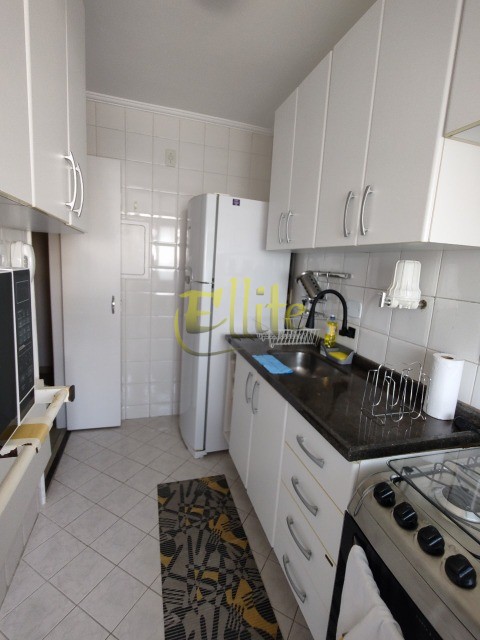 Apartamento para alugar com 1 quarto, 45m² - Foto 2