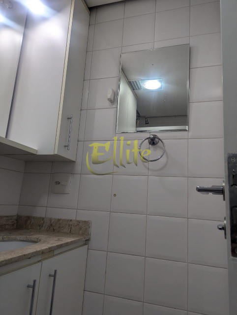 Apartamento para alugar com 2 quartos, 65m² - Foto 41