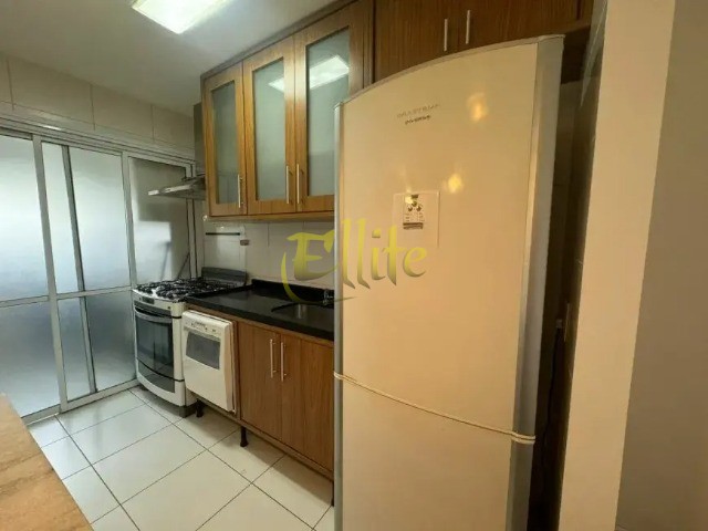 Apartamento para alugar com 2 quartos, 72m² - Foto 5