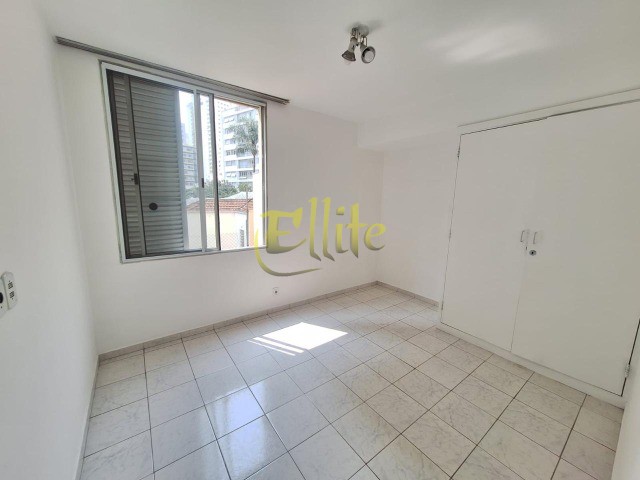 Apartamento para alugar com 3 quartos, 110m² - Foto 12